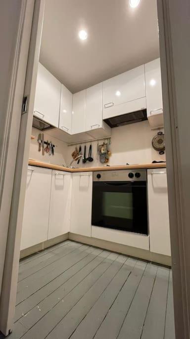 Apartamento Vicolo San Trifone By Hili Roma